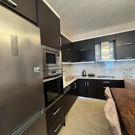 Dhespina Apartament 公寓