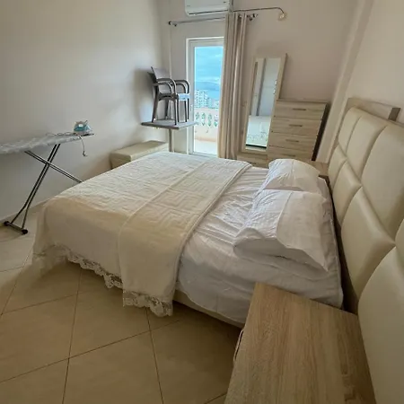 Dhespina Apartament Sarandë
